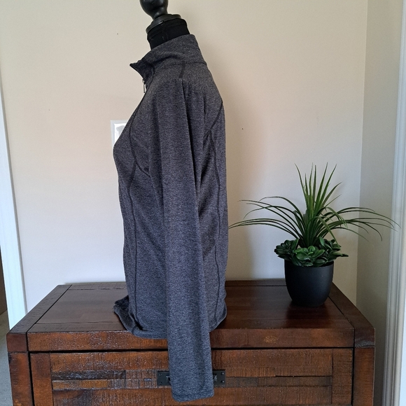 Tuff Athletics Zip Front Active Jacket Grey  Medium Activewear Top Long Sleeved - Picture 7 of 15